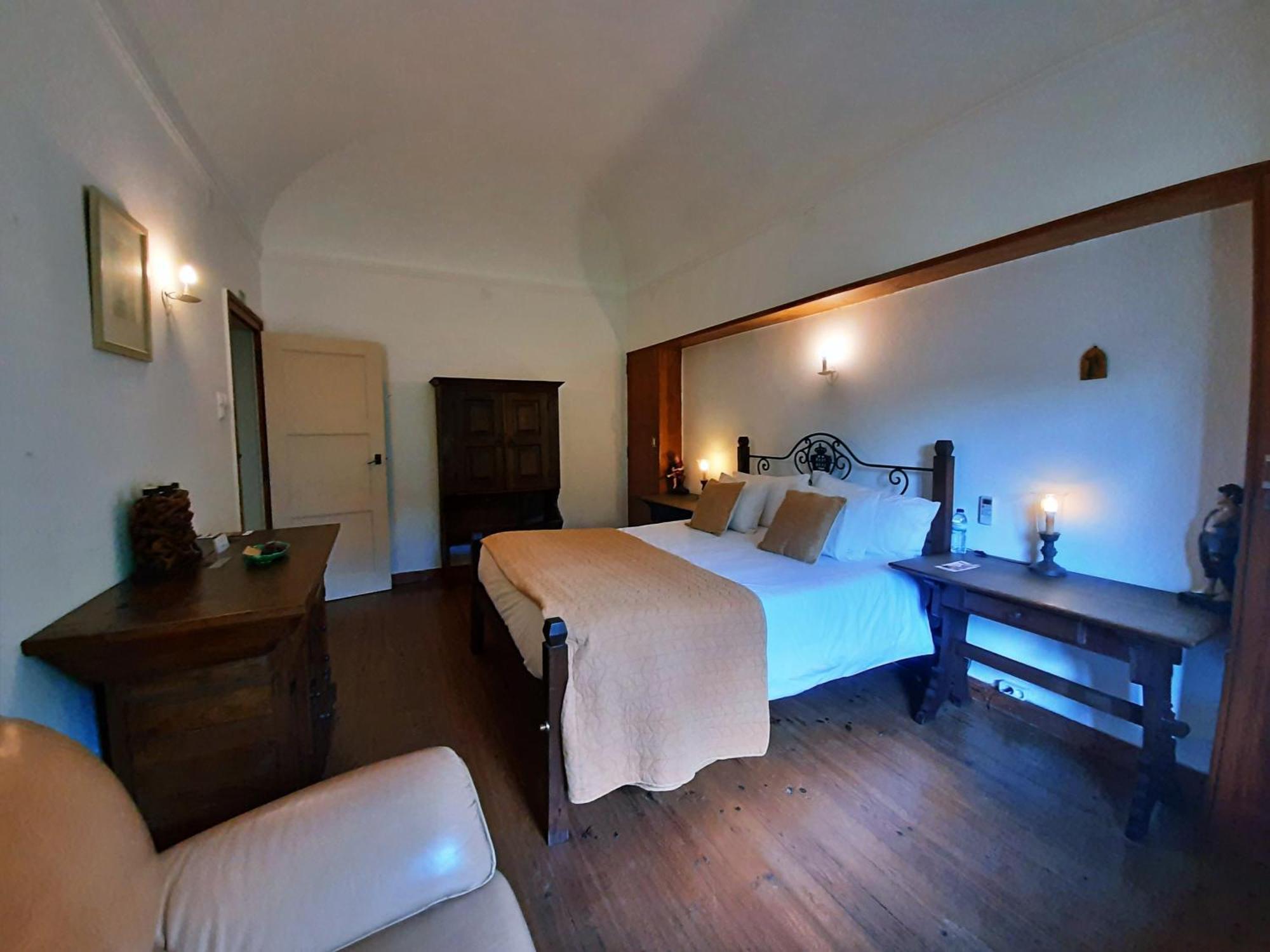 Quinta Do Cacador Hotel เอสเตรมอซ ภายนอก รูปภาพ